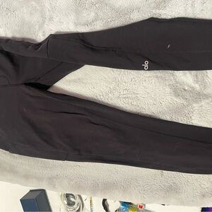 Alo Black Leggings